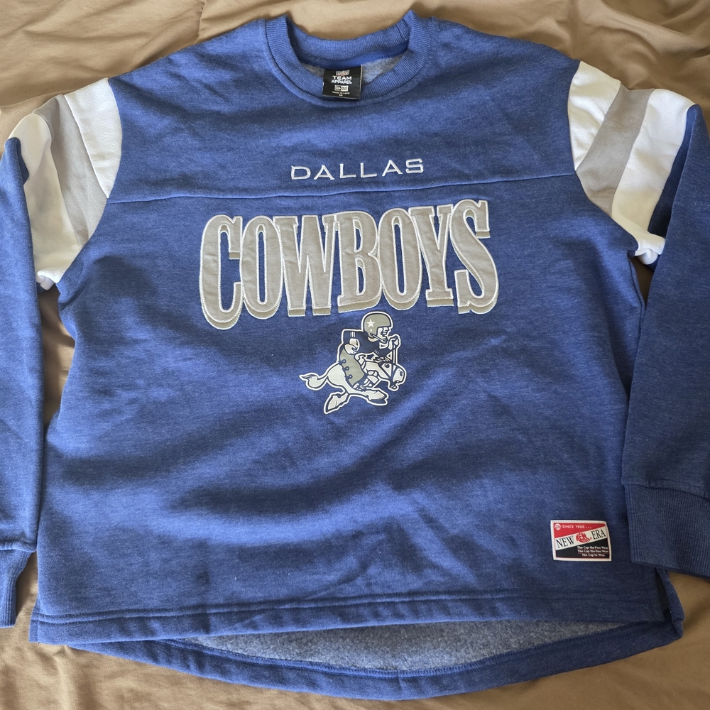 Dallas Cowboys New Era NFL Crewneck Sweatshirt – Size M Like New